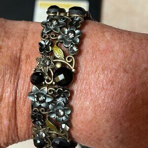 Art Deco-Inspired Metal & Rhinestones Stretch Cuff Bracelet